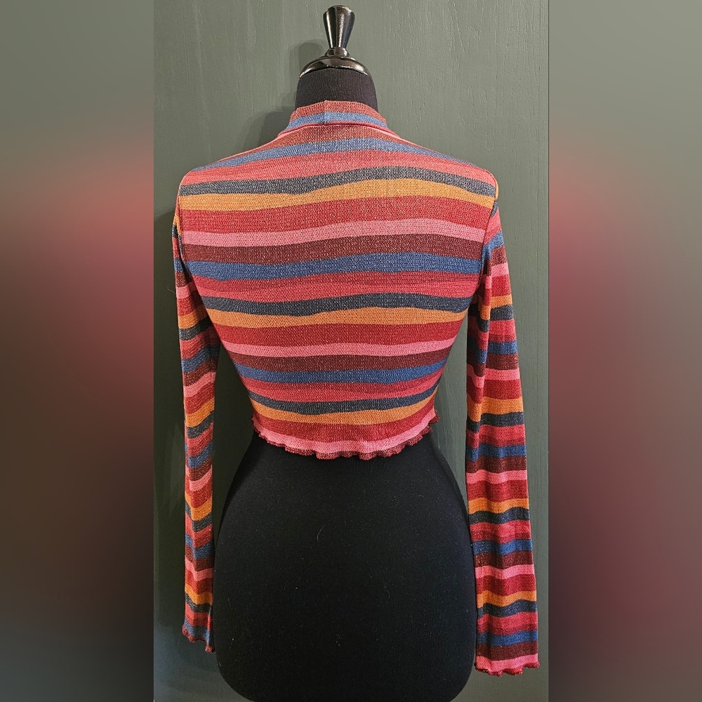 Farm Rio Crop Top - Picture 5 of 7